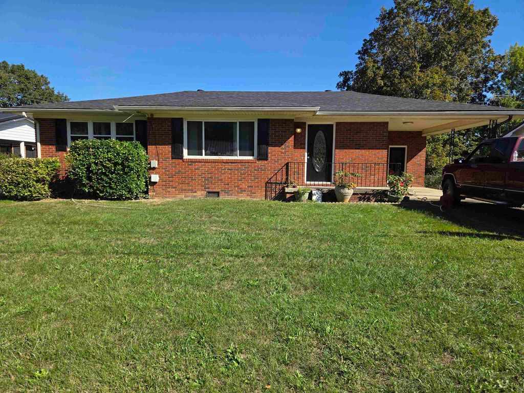 Photo of 312 N Court St St, Grayson, KY 41143 (MLS # 59539)