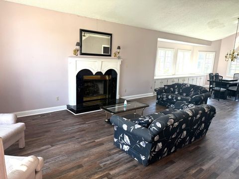 Tiny photo for 2451 Henderson Street St, Ashland, KY 41102 (MLS # 59606)