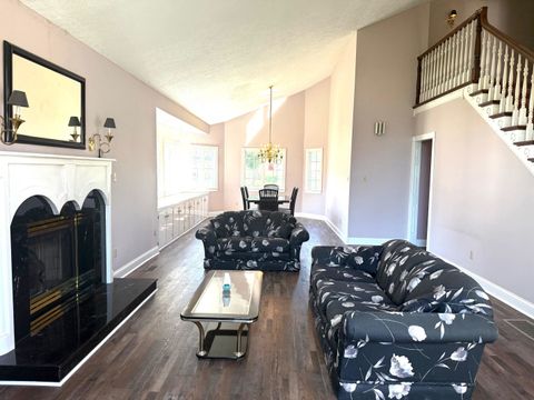 Tiny photo for 2451 Henderson Street St, Ashland, KY 41102 (MLS # 59606)