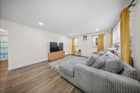 Tiny photo for 624 Wheatley Road, Ashland, KY 41101 (MLS # 60054)