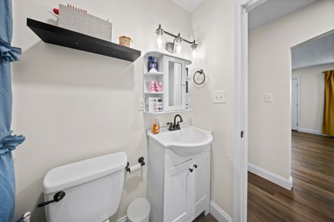 Tiny photo for 624 Wheatley Road, Ashland, KY 41101 (MLS # 60054)