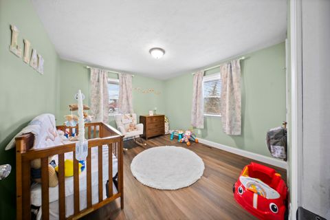 Tiny photo for 624 Wheatley Road, Ashland, KY 41101 (MLS # 60054)