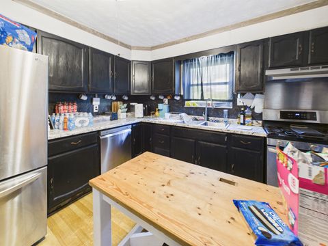 Tiny photo for 5418 Hill Avenue Ave, Ashland, KY 41102 (MLS # 61011)