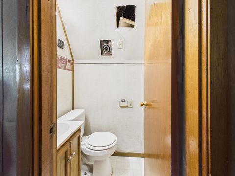 Tiny photo for 5418 Hill Avenue Ave, Ashland, KY 41102 (MLS # 61011)
