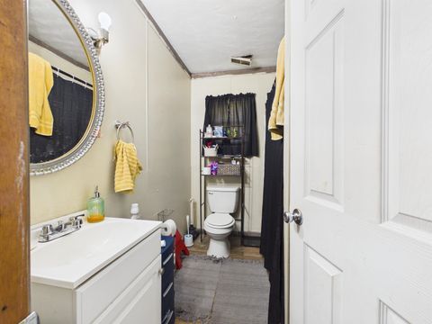 Tiny photo for 5418 Hill Avenue Ave, Ashland, KY 41102 (MLS # 61011)