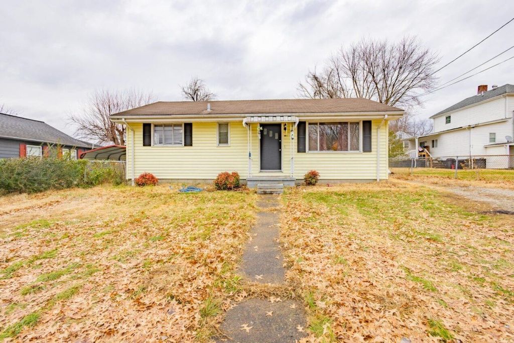 Photo of 1403 Clark Street, Flatwoods, KY 41139 (MLS # 59900)