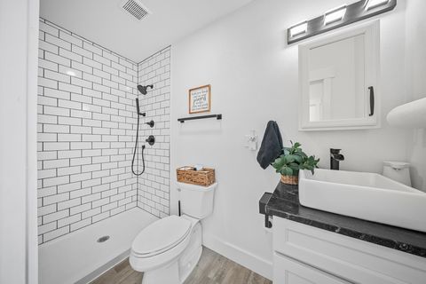 Tiny photo for 329 Riverside Dr., Russell, KY 41169 (MLS # 60196)