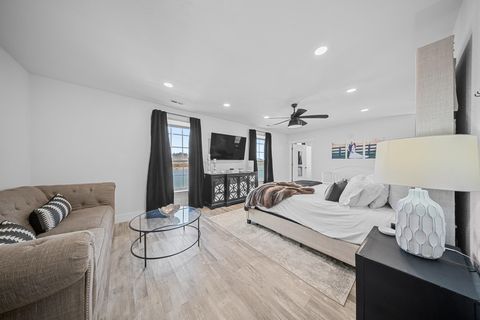 Tiny photo for 329 Riverside Dr., Russell, KY 41169 (MLS # 60196)