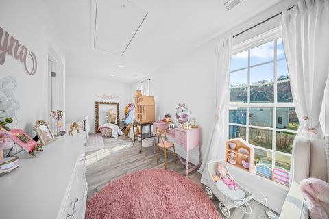 Tiny photo for 329 Riverside Dr., Russell, KY 41169 (MLS # 60196)