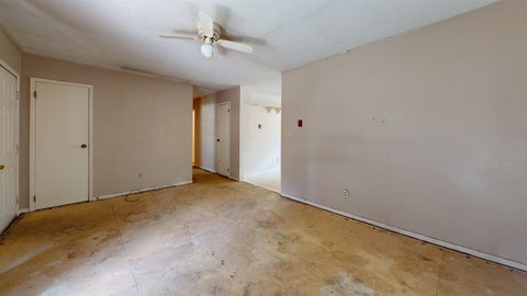 Tiny photo for 98 Cooper Street, Vanceburg, KY 41179 (MLS # 60985)