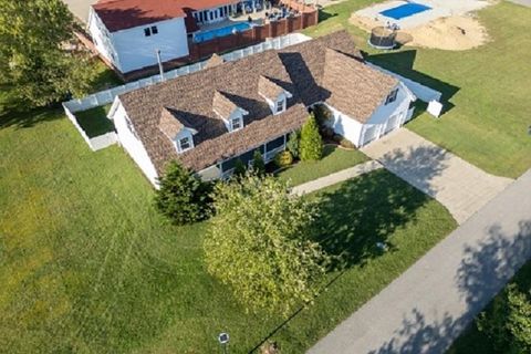 Tiny photo for 1015 Violet Lane, Louisa, KY 41230 (MLS # 59583)