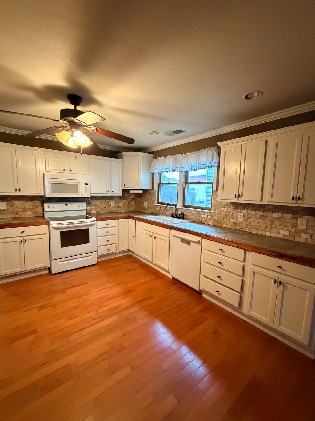 Photo of 2536 Penix Street, Ashland, KY 41102 (MLS # 61320)