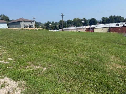 Tiny photo for 200 4th Street, Grayson, KY 41143 (MLS # 60980)