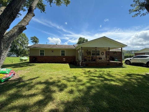 Photo for 158 Redbird St