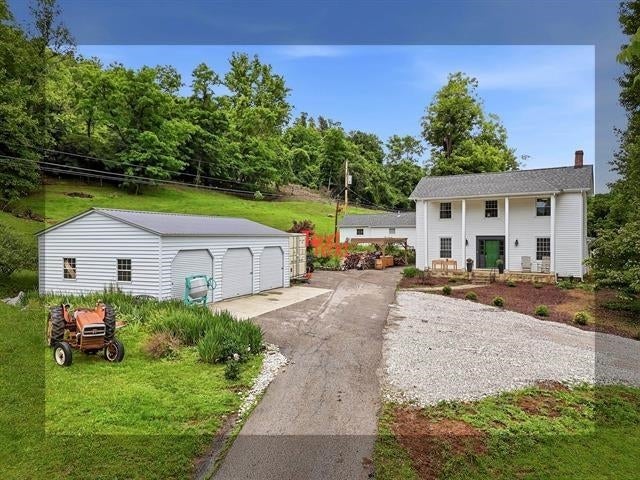 Photo of 673 Township Road 158, Chesapeake, OH 45619 (MLS # 61316)
