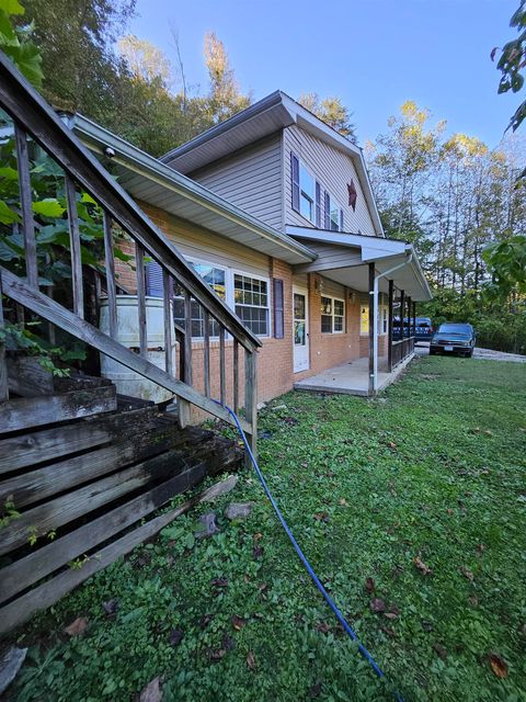 Tiny photo for 71 Slatelick Branch Road, Louisa, KY 41230 (MLS # 59592)