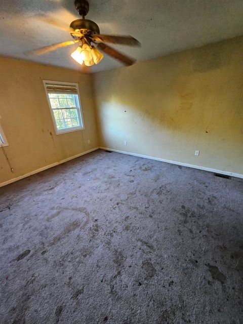 Tiny photo for 71 Slatelick Branch Road, Louisa, KY 41230 (MLS # 59592)