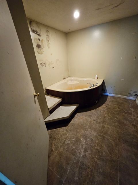 Tiny photo for 71 Slatelick Branch Road, Louisa, KY 41230 (MLS # 59592)