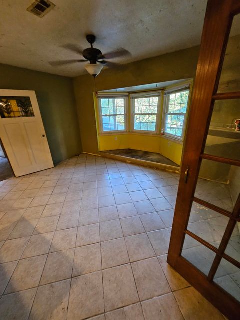 Tiny photo for 71 Slatelick Branch Road, Louisa, KY 41230 (MLS # 59592)