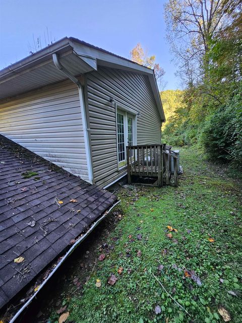 Tiny photo for 71 Slatelick Branch Road, Louisa, KY 41230 (MLS # 59592)