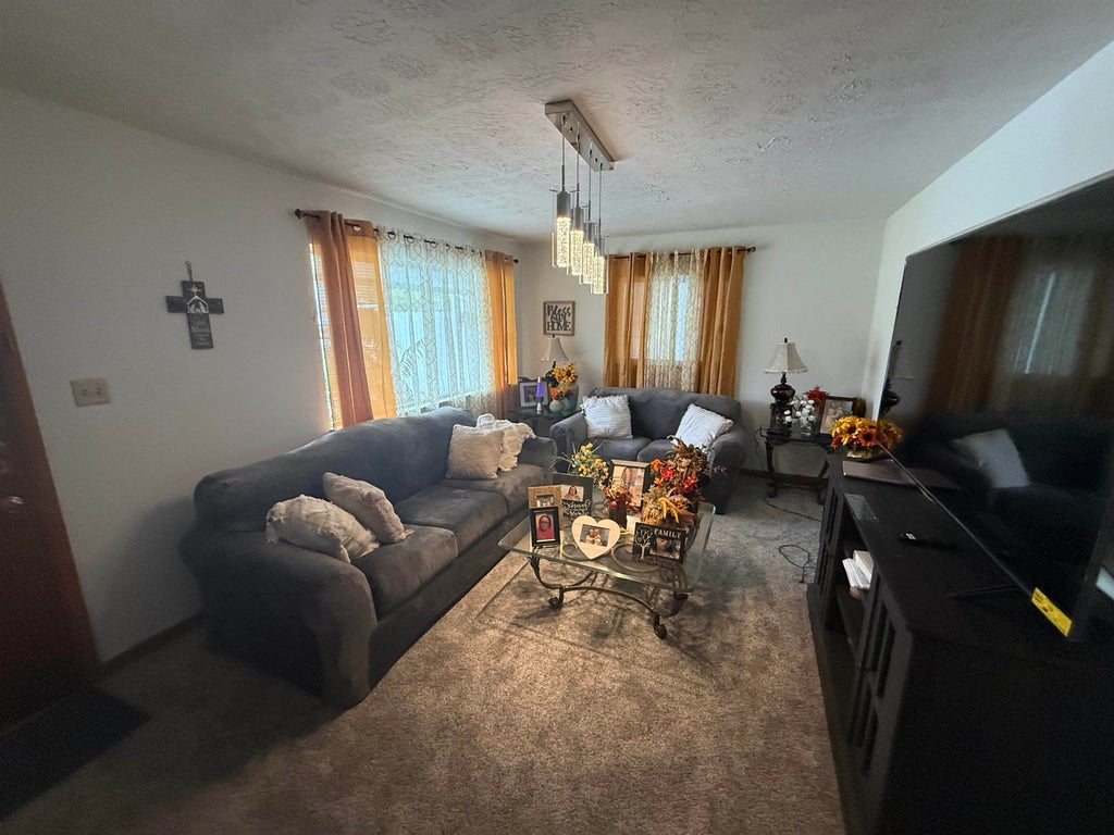 Photo of 1303 Grandview Drive Dr, Ashland, KY 41101 (MLS # 60993)