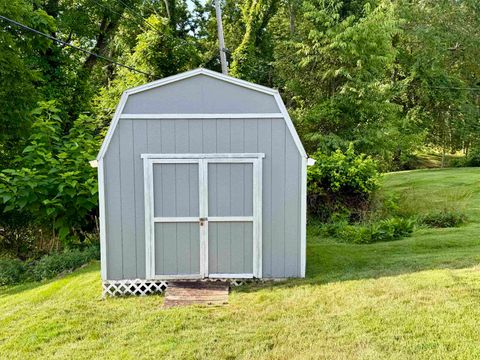 Tiny photo for 1106 Russell Street, Ashland, KY 41101 (MLS # 60804)
