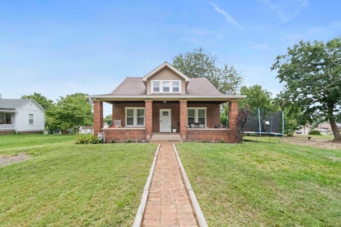 Photo for 222 Sm Roberson Drive