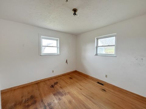 Tiny photo for 7737 Tucker Rd Rd, Ashland, KY 41002 (MLS # 60492)