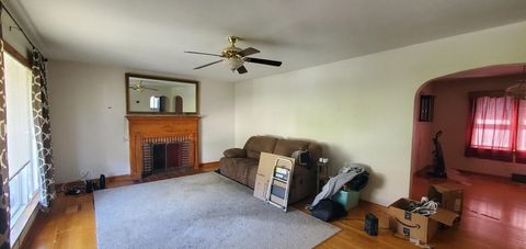 Tiny photo for 2106 Coburn Avenue Ave, Ashland, KY 41101 (MLS # 60471)