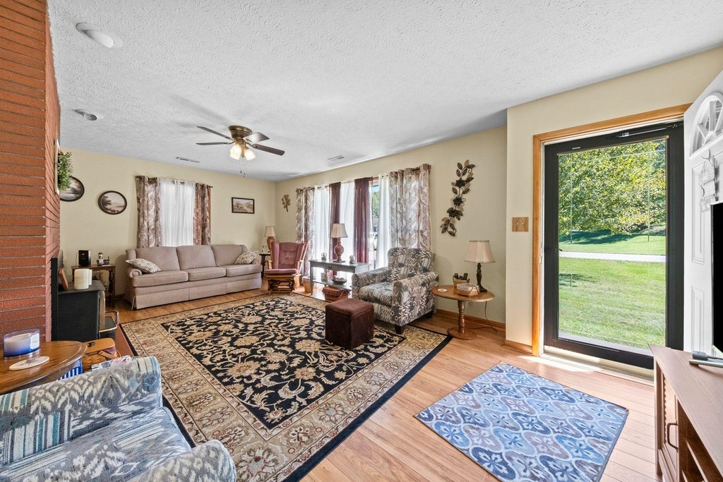 Photo of 18219 State Route 3, Catlettsburg, KY 41129 (MLS # 61383)