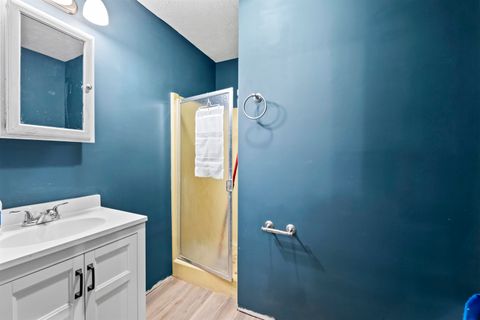 Tiny photo for 16230 Bowling Drive Dr, Catlettsburg, KY 41129 (MLS # 60047)