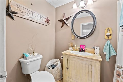 Tiny photo for 16230 Bowling Drive Dr, Catlettsburg, KY 41129 (MLS # 60047)