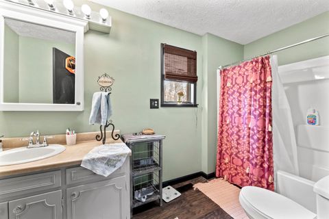 Tiny photo for 16230 Bowling Drive Dr, Catlettsburg, KY 41129 (MLS # 60047)