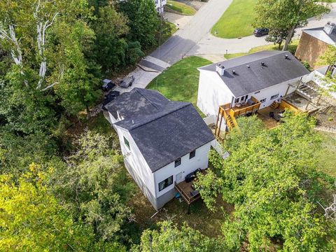 Tiny photo for 131 Elwood Avenue, Huntington, WV 25705 (MLS # 59588)