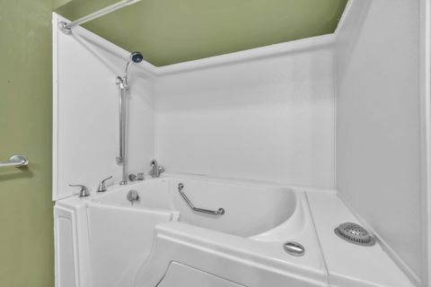 Tiny photo for 1039 Regis Street St, Russell, KY 41169 (MLS # 60488)