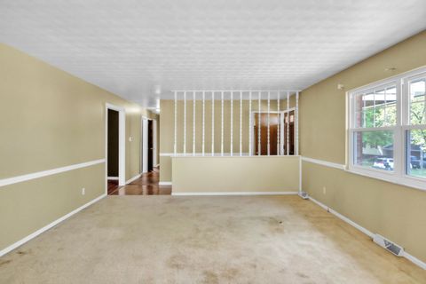 Tiny photo for 1039 Regis Street St, Russell, KY 41169 (MLS # 60488)