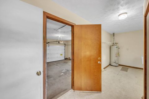 Tiny photo for 1039 Regis Street St, Russell, KY 41169 (MLS # 60488)