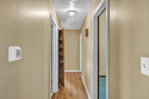 Tiny photo for 1039 Regis Street St, Russell, KY 41169 (MLS # 60488)