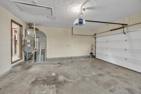 Tiny photo for 1039 Regis Street St, Russell, KY 41169 (MLS # 60488)