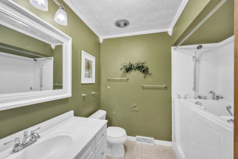 Tiny photo for 1039 Regis Street St, Russell, KY 41169 (MLS # 60488)