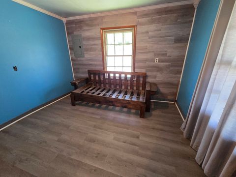 Tiny photo for 804 Collins Avenue Ave, Worthington, KY 41183 (MLS # 60222)