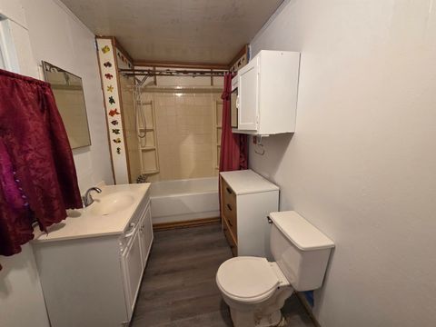 Tiny photo for 804 Collins Avenue Ave, Worthington, KY 41183 (MLS # 60222)