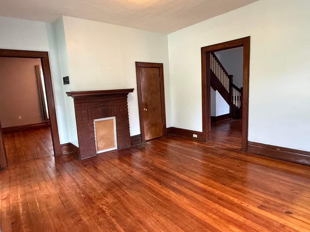 Photo of 420 Blackburn Ave. AVE, Ashland, KY 41101 (MLS # 60822)