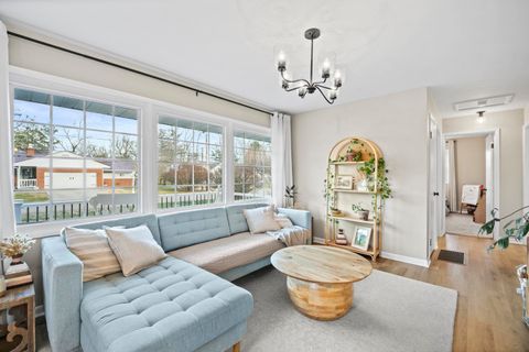 Tiny photo for 224 Cardinal Road, Russell, KY 41169 (MLS # 60052)