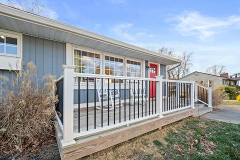Tiny photo for 224 Cardinal Road, Russell, KY 41169 (MLS # 60052)