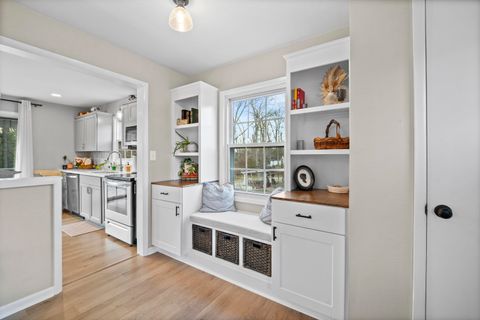 Tiny photo for 224 Cardinal Road, Russell, KY 41169 (MLS # 60052)