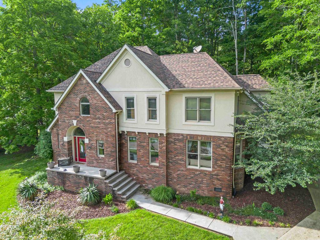 Photo of 3497 Boy Scout Road RD, Ashland, KY 41102 (MLS # 60672)