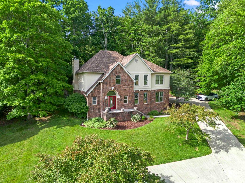 Photo of 3497 Boy Scout Road RD, Ashland, KY 41102 (MLS # 60672)
