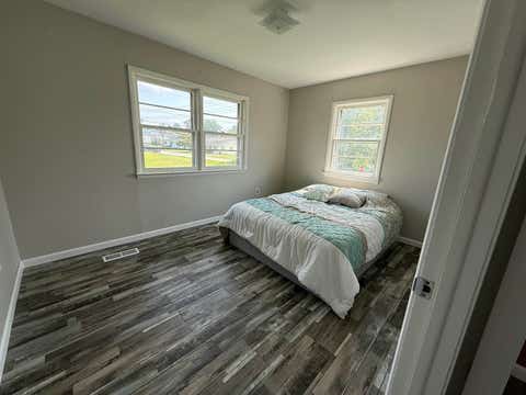 Tiny photo for 1002 Kentucky Avenue, Flatwoods, KY 41139 (MLS # 61087)