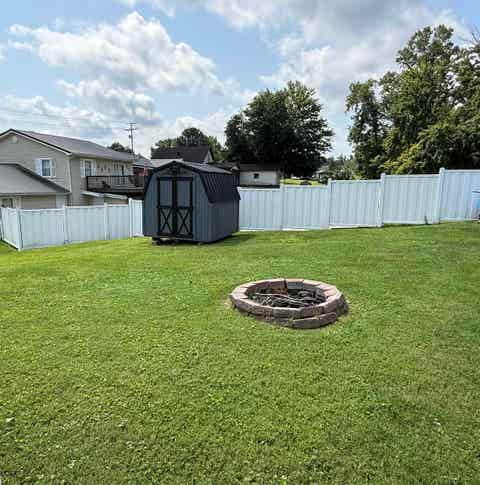 Tiny photo for 1002 Kentucky Avenue, Flatwoods, KY 41139 (MLS # 61087)
